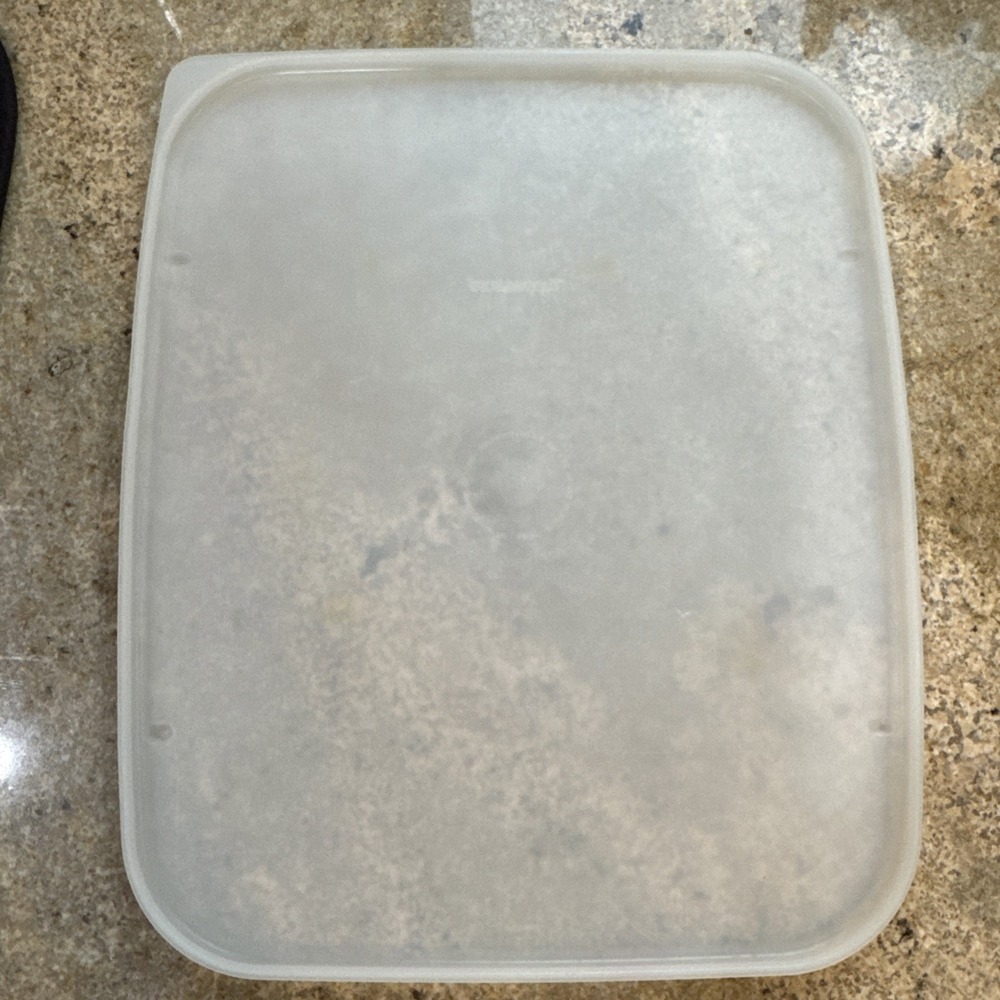Tupperware Replacement Seal/Lid #2343A for 3 Qt Tupperwave Casserole Lasagna Pan - Picture 2 of 4